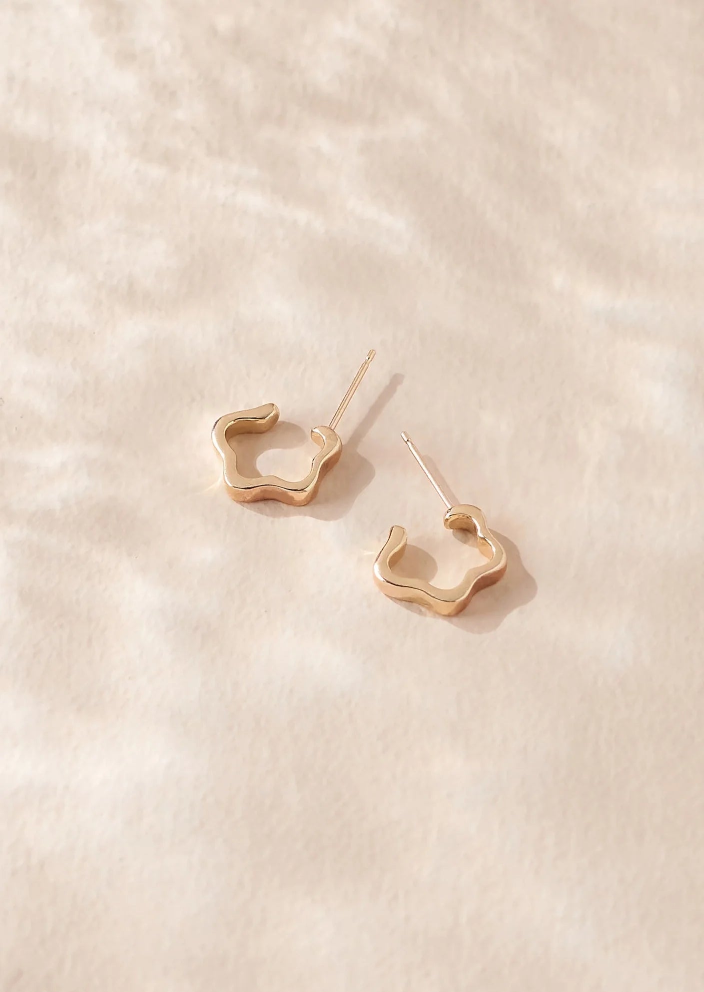 Mini Squiggle Hoop Earrings