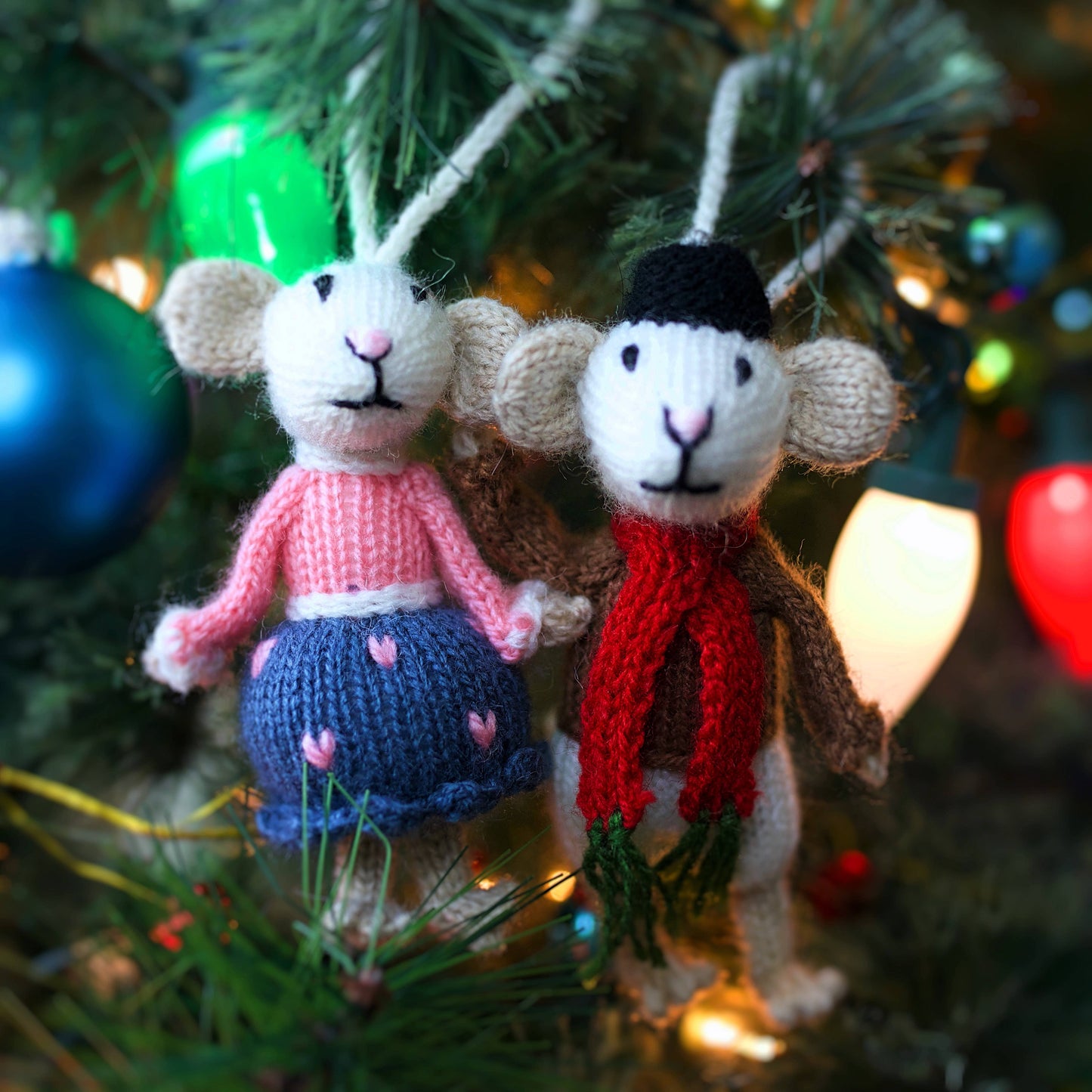 Mouse with Scarf Knit Wool Ornament
