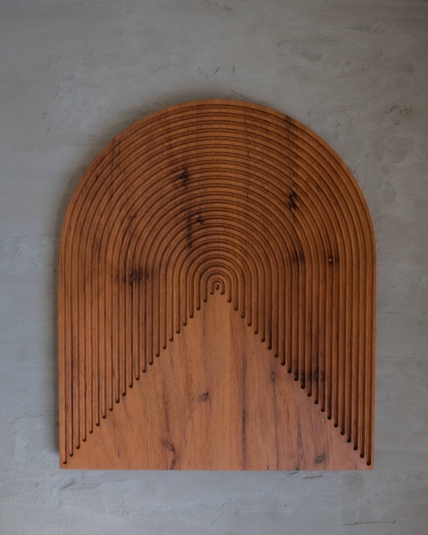 Arched groove bread board