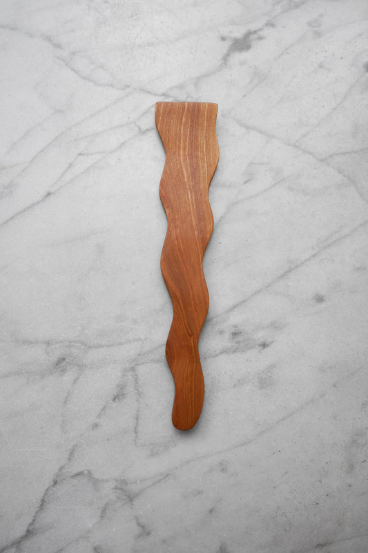 Flat Line - Wavy Spatula - Cherry Wood
