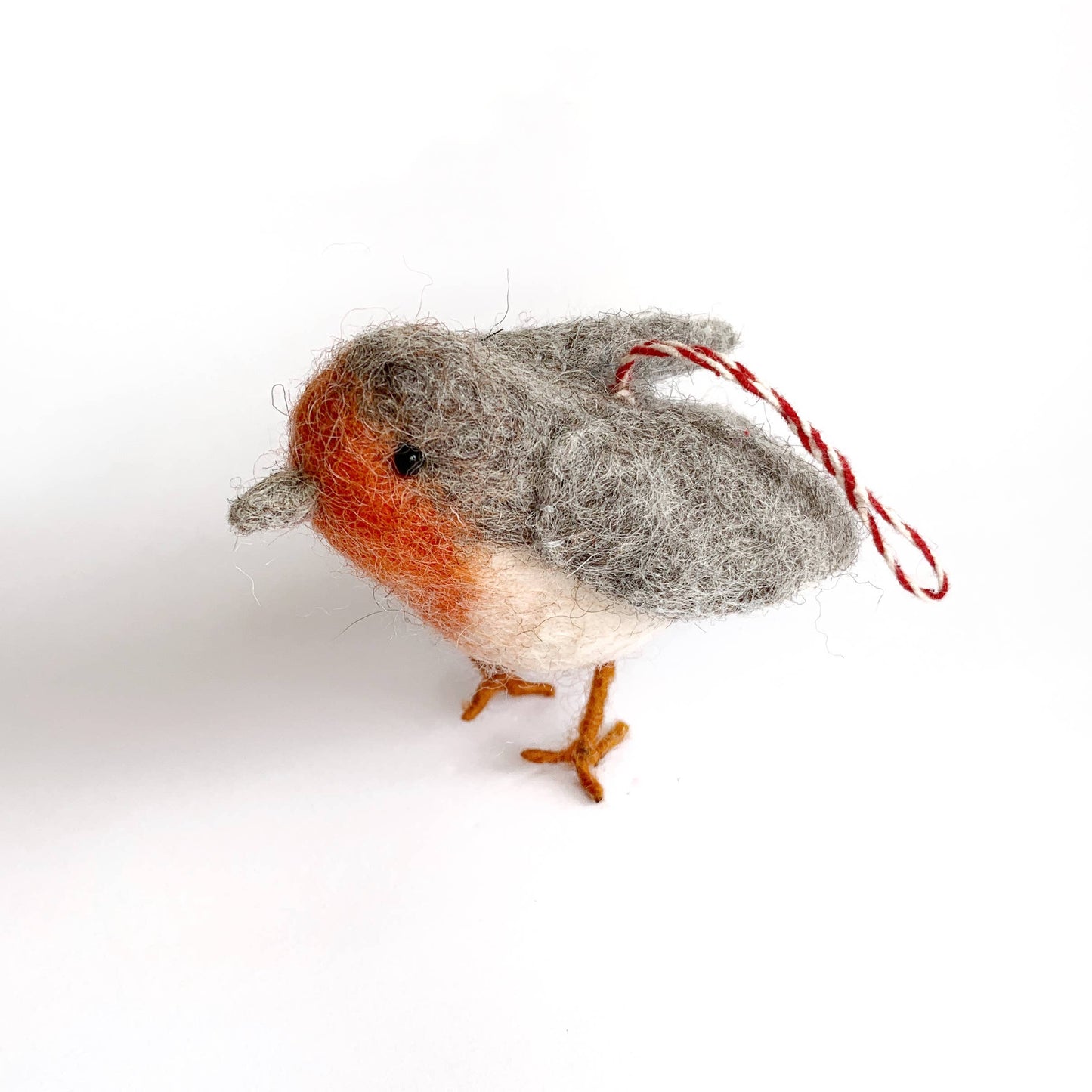 Robin Tufted Wool Ornament